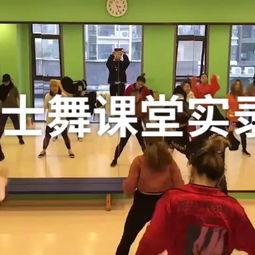 小平果成人舞蹈视频,激情四溢，舞动青春风采