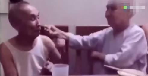 打小枣打成人搞笑视频,搞笑视频里的甜蜜逆袭  第3张