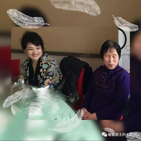 成人感人朗诵母亲视频  第2张