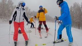 成人滑雪板组装图片视频,图片视频详解，轻松上手！  第2张