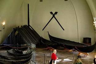 海盗变成人鱼了吗视频,海盗的神秘蜕变之旅  第2张